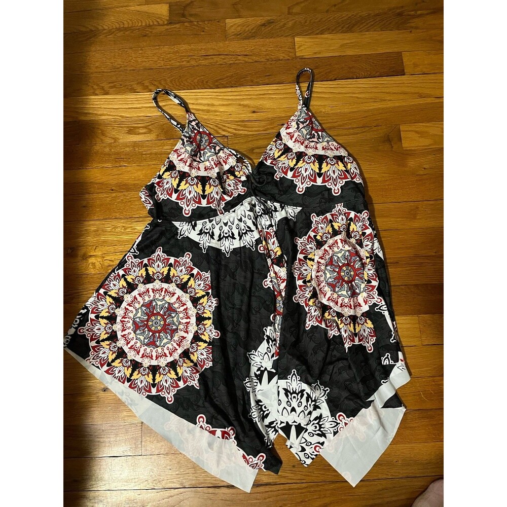 Rhapsody Black/White/Red Floral Swimwear Top V-Neck Sleeveless 3X